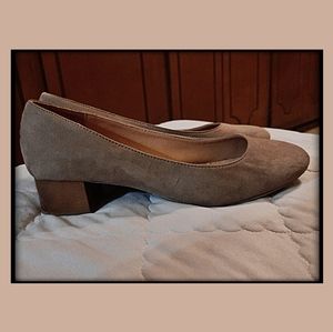 Women's 8.5 dress shoes from Time and Tru